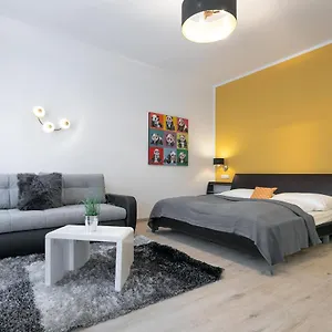 Apartment Wf-apartment Zentral, Trendig & Modern, Westbahnhof, Vienna