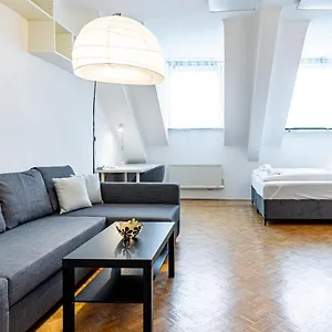  Apartamento Rooftop Close To Main Station By Jr