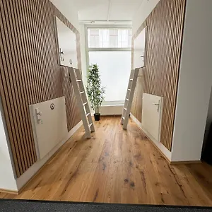 Robin Wood Wenen